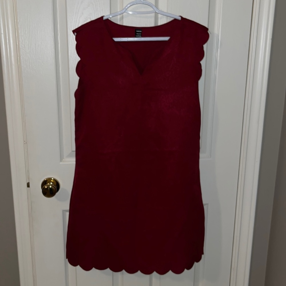 SHEIN Scallop Dress